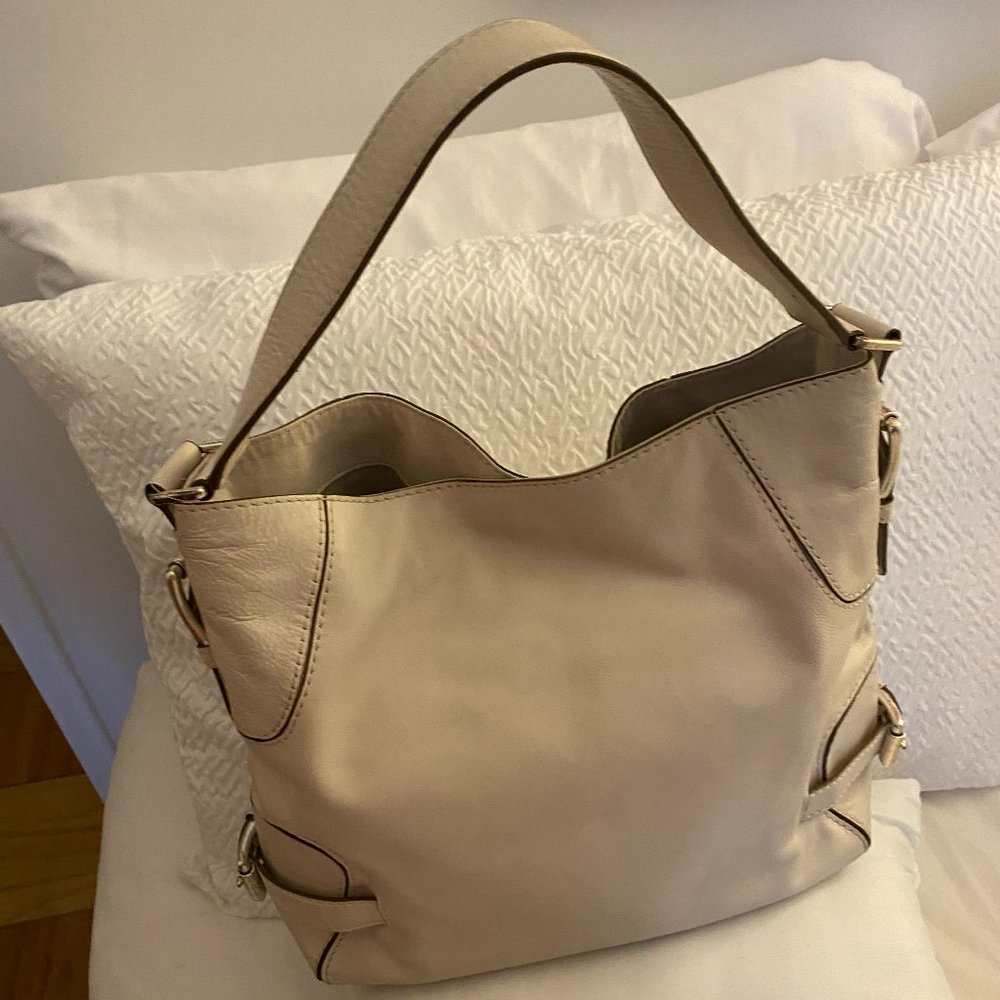 Michael Kors Off White Leather Purse - Picture 3 of 6